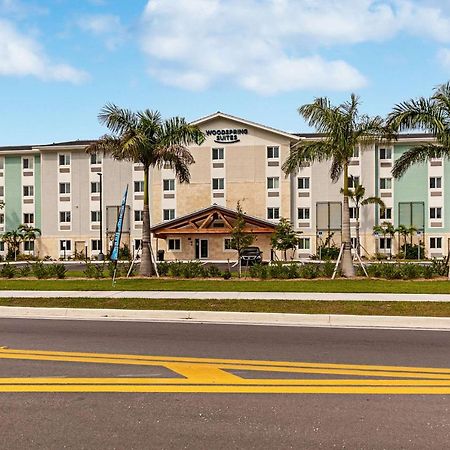Woodspring Suites Naples Golden Gate Exterior foto